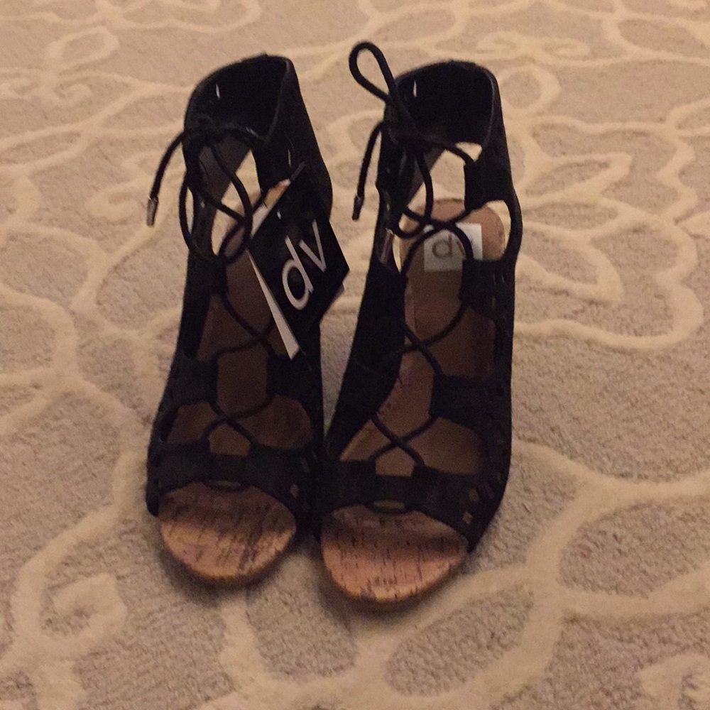 NWT Dolce Vita Sandals